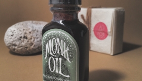 05_incausa.eu_incausa_Monk Oil_Palo Santo Skin Potion