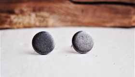 Black Frosty Studs