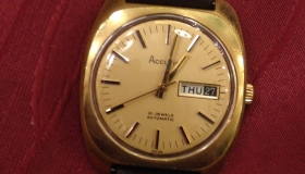 Accurist