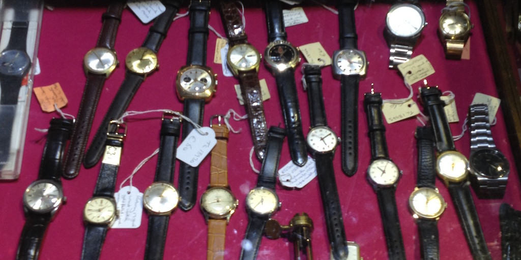 Treasure Chest Antiques stall at the Dublin Flea Christmas Market