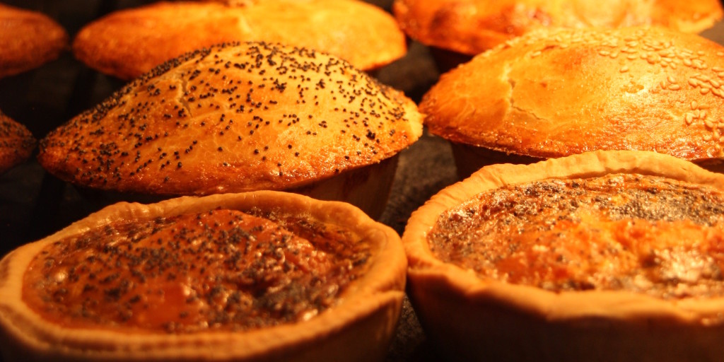 PieMan hot foold stall at the Dublin Flea Christmas Market 1024*512