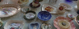 Vintage Power Antiques and Collectables stall at the Dublin Flea Christmas Market