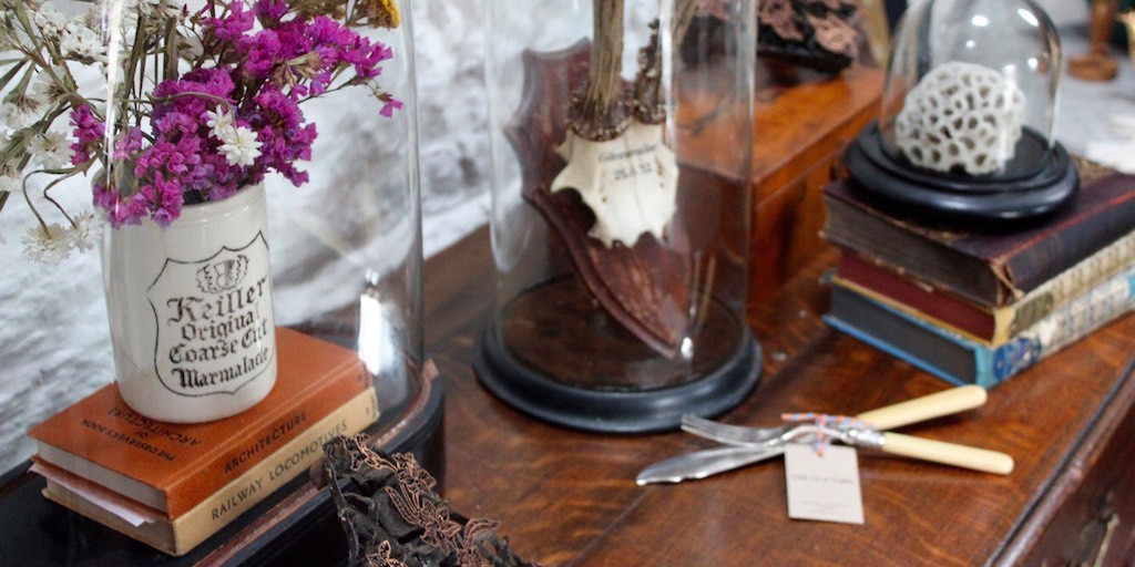 Joy Thorpe Antique stall t the Dublin Flea Christmas Market