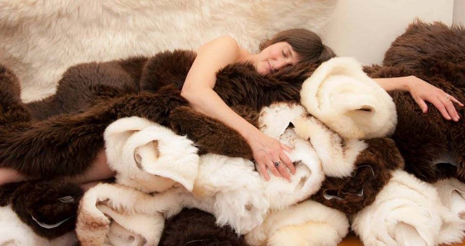 debs-funky-sheepskin-stall-dublin-flea-christmas-market-2018