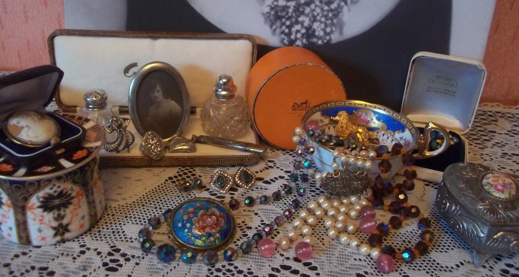 Granny's Attic Vintage stall Dublin Flea Christmas Market wk1